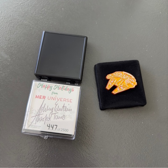 Her Universe Jewelry - Her Universe Happy Holidays Collectible Pin Millennium Falcon Signed Ahsoka Xmas